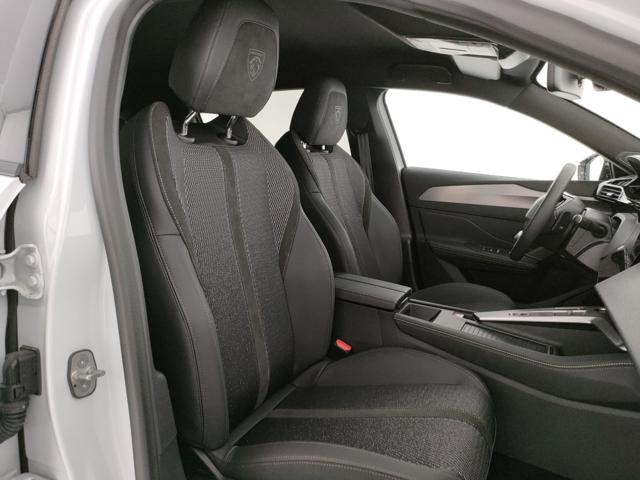PEUGEOT 308 usata, con Controllo automatico clima