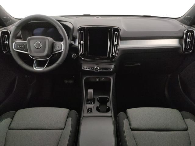VOLVO XC40 usata, con Climatizzatore
