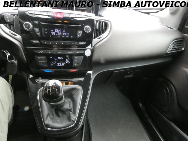 LANCIA Ypsilon usata 12