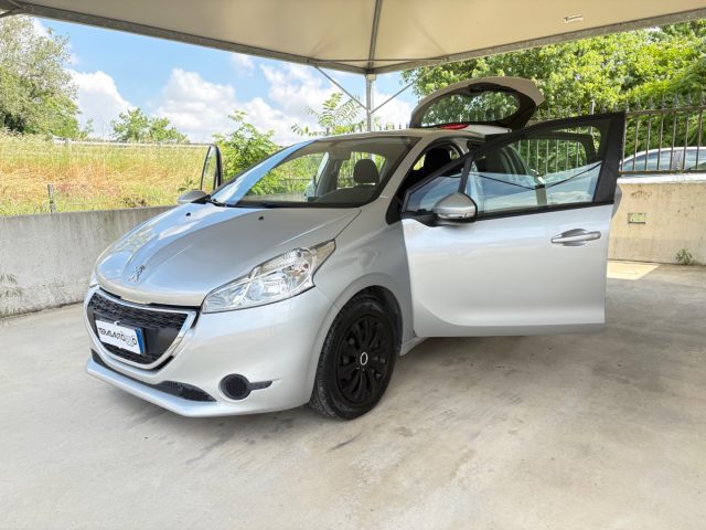 PEUGEOT 208 usata, con Cerchioni in acciaio