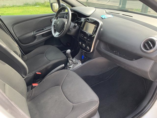 RENAULT Clio usata, con Controllo trazione