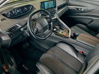 PEUGEOT 5008 usata, con Boardcomputer