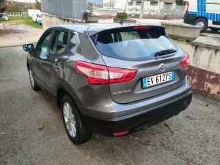 NISSAN Qashqai usata, con Fendinebbia