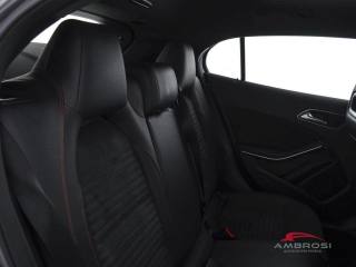 MERCEDES-BENZ GLA 200 usata 10