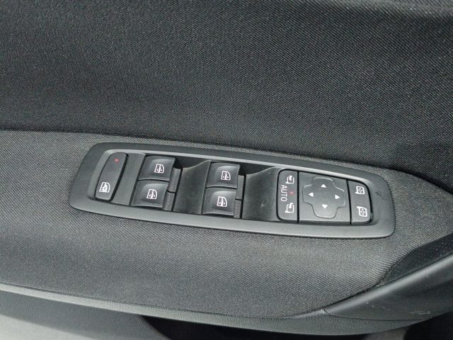 RENAULT Megane usata, con Sensori di parcheggio posteriori