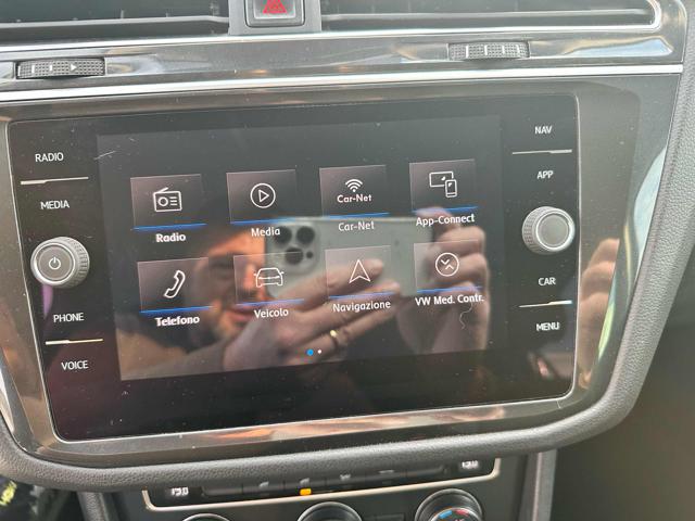 VOLKSWAGEN Tiguan usata, con USB