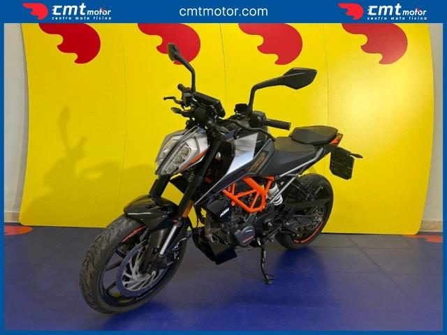 KTM 125 Duke usata 1