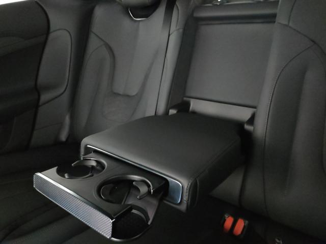 LOTUS Emeya usata, con Bluetooth