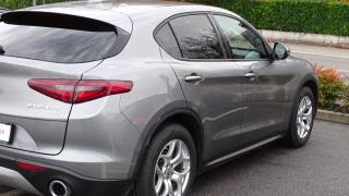 ALFA ROMEO Stelvio usata, con Sensore di luce
