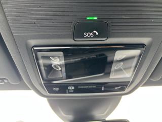 VOLKSWAGEN Golf usata, con Airbag testa