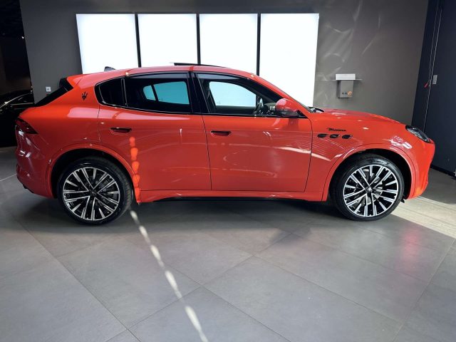 MASERATI Grecale usata, con Alzacristalli elettrici