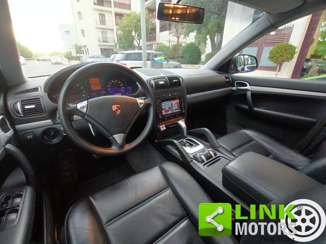 PORSCHE Cayenne usata, con Sound system