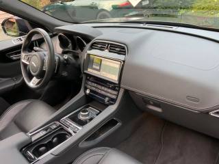 JAGUAR F-Pace usata, con Climatizzatore