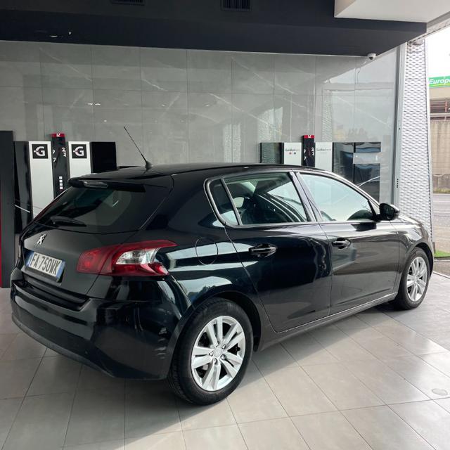 PEUGEOT 308 usata, con Alzacristalli elettrici