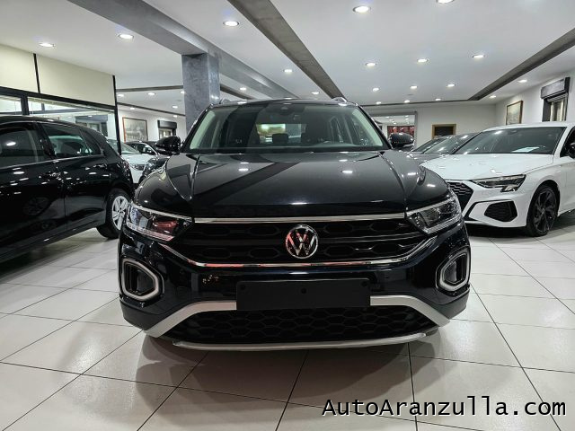 VOLKSWAGEN T-Roc usata, con Airbag