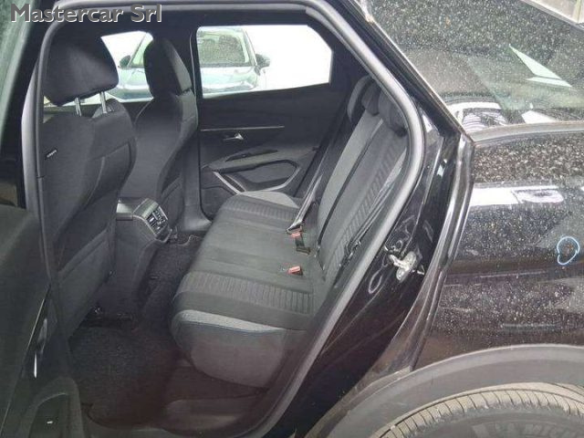 PEUGEOT 3008 usata, con Park Distance Control