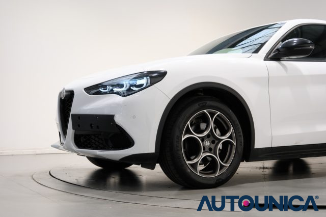 ALFA ROMEO Stelvio usata, con Controllo automatico clima