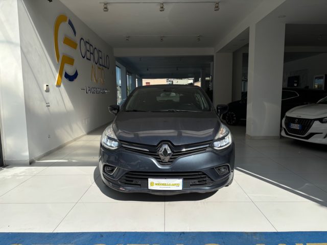 RENAULT Clio usata, con Airbag