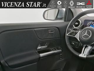 MERCEDES-BENZ GLA 180 usata, con Chiusura centralizzata