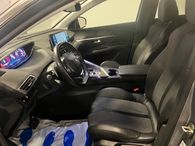 PEUGEOT 3008 usata, con Boardcomputer