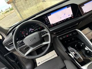 AUDI Q5 usata, con Volante in pelle