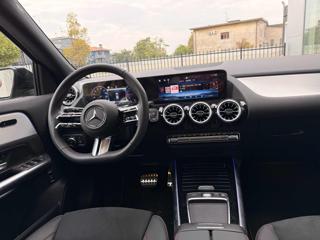 MERCEDES-BENZ GLA 200 usata, con Autoradio