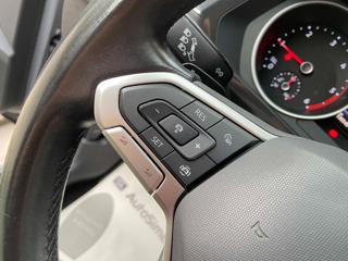 VOLKSWAGEN Tiguan usata, con USB