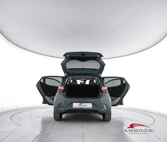 HYUNDAI i10 usata 6