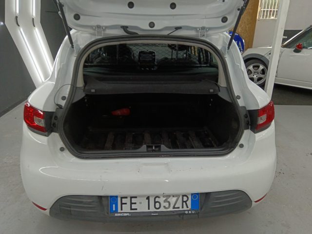 RENAULT Clio usata, con Controllo trazione