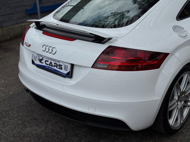 AUDI TT usata, con Autoradio