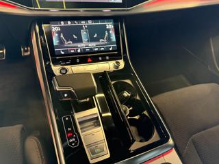 AUDI Q8 usata, con Park Distance Control