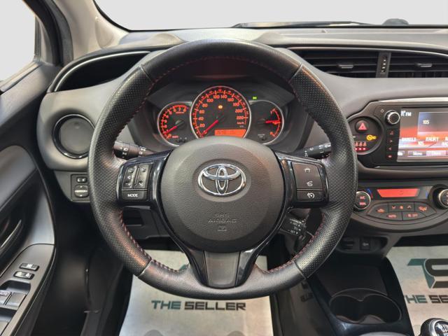 TOYOTA Yaris usata, con Cruise Control