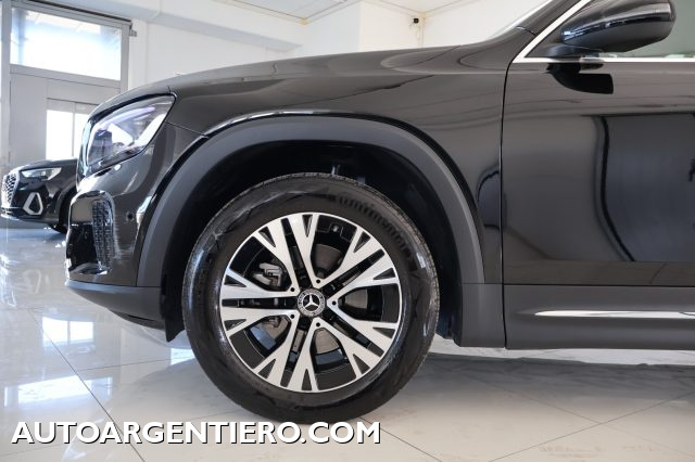 MERCEDES-BENZ GLB 180 usata, con Chiusura centralizzata senza chiave