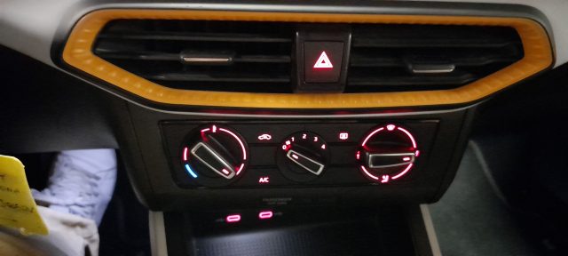 SEAT Arona usata, con Sensori di parcheggio posteriori
