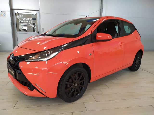 TOYOTA Aygo usata, con ABS