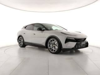 LOTUS Eletre usata, con Autoradio