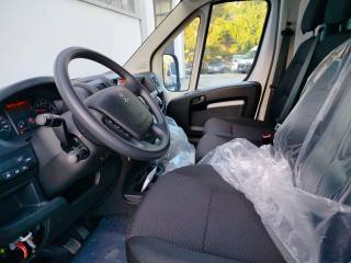PEUGEOT Boxer usata, con Sensori di parcheggio posteriori