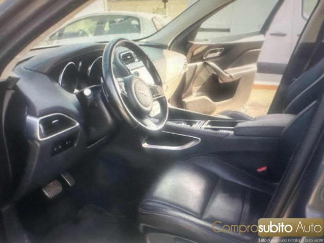 JAGUAR F-Pace usata, con Autoradio