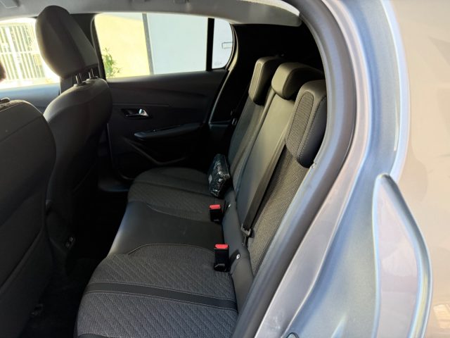 PEUGEOT 208 usata, con Autoradio digitale