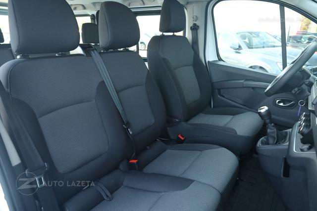 RENAULT Trafic usata, con Monitoraggio pressione pneumatici