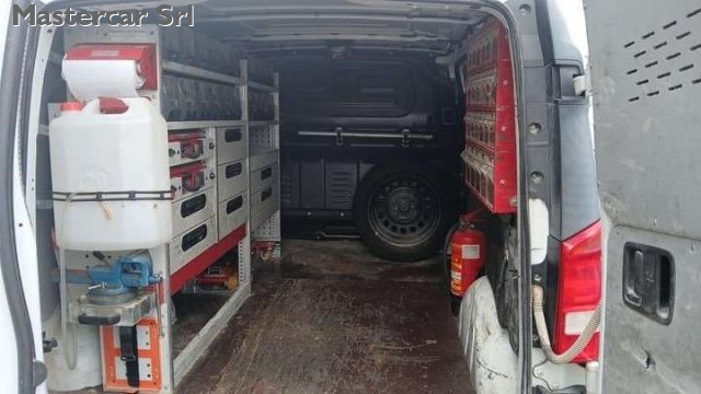 MERCEDES-BENZ Vito usata, con Autoradio