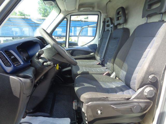 IVECO Daily usata 9