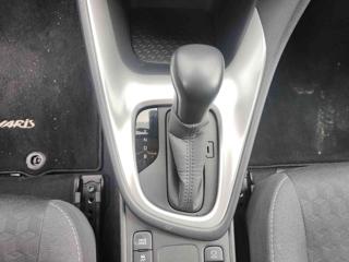 TOYOTA Yaris usata, con Volante in pelle