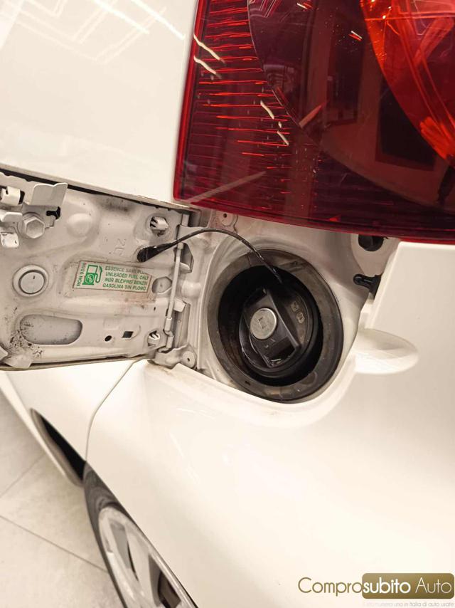 PEUGEOT 107 usata 23
