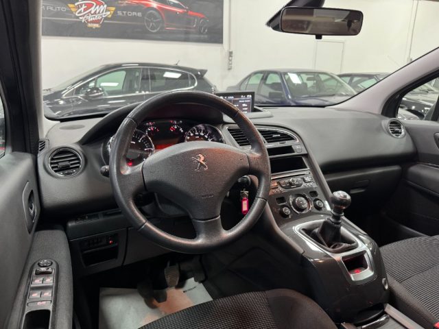 PEUGEOT 5008 usata, con Servosterzo
