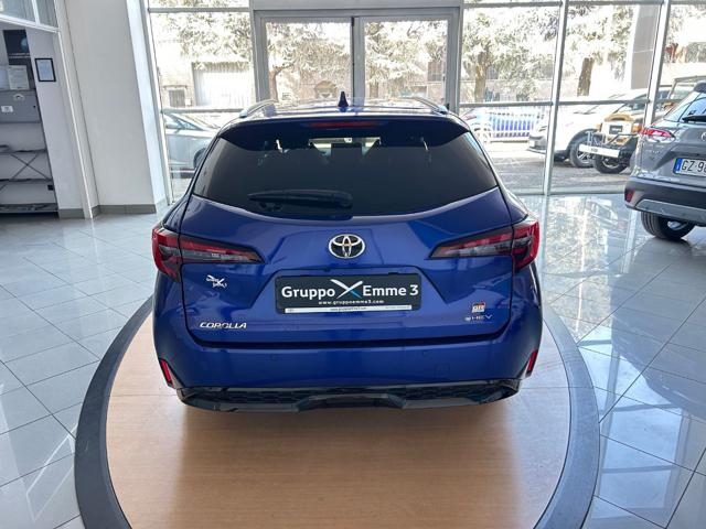 TOYOTA Corolla usata, con Autoradio