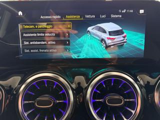 MERCEDES-BENZ GLA 180 usata, con Park Distance Control