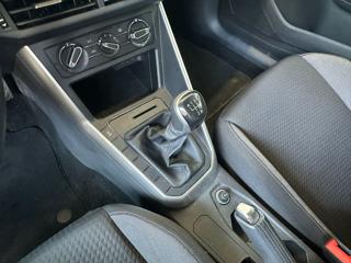 VOLKSWAGEN Taigo usata, con Touch screen