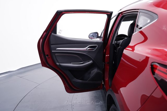 MG ZS usata 24