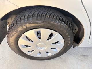 TOYOTA Verso-S usata, con Airbag testa